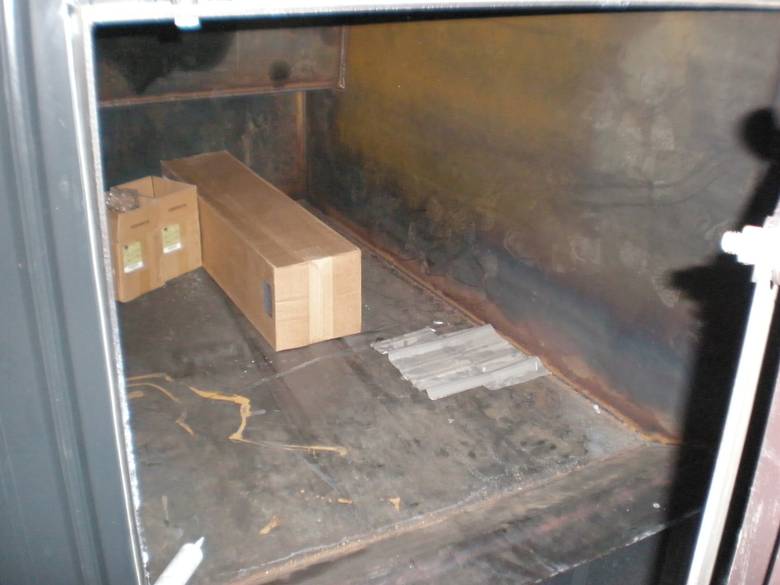 Wood Furnace Fire Box / This firebox is about 5' wide and about 8' deep